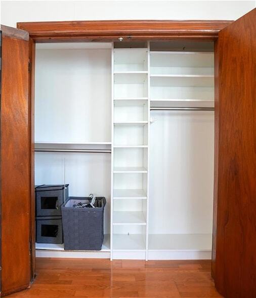 Building Photo - 4222 Vincennes Pl