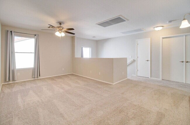 Building Photo - 5945 N 73rd Dr