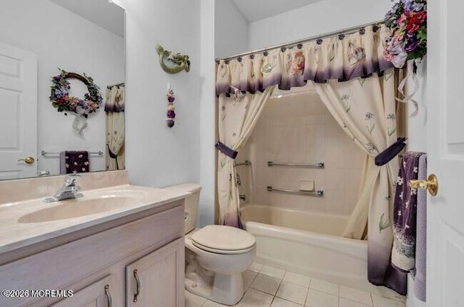 Building Photo - 6 Castile Ct