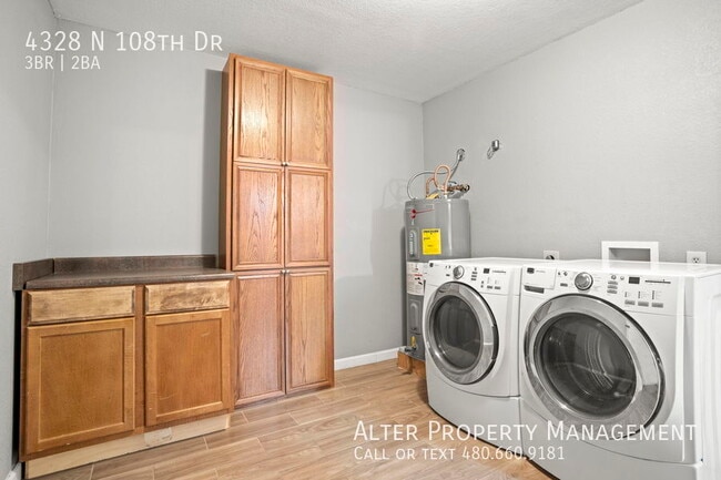 Building Photo - 4328 N 108th Dr