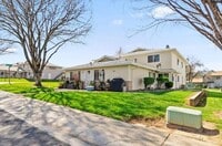 Building Photo - 3615 Sapphire Dr