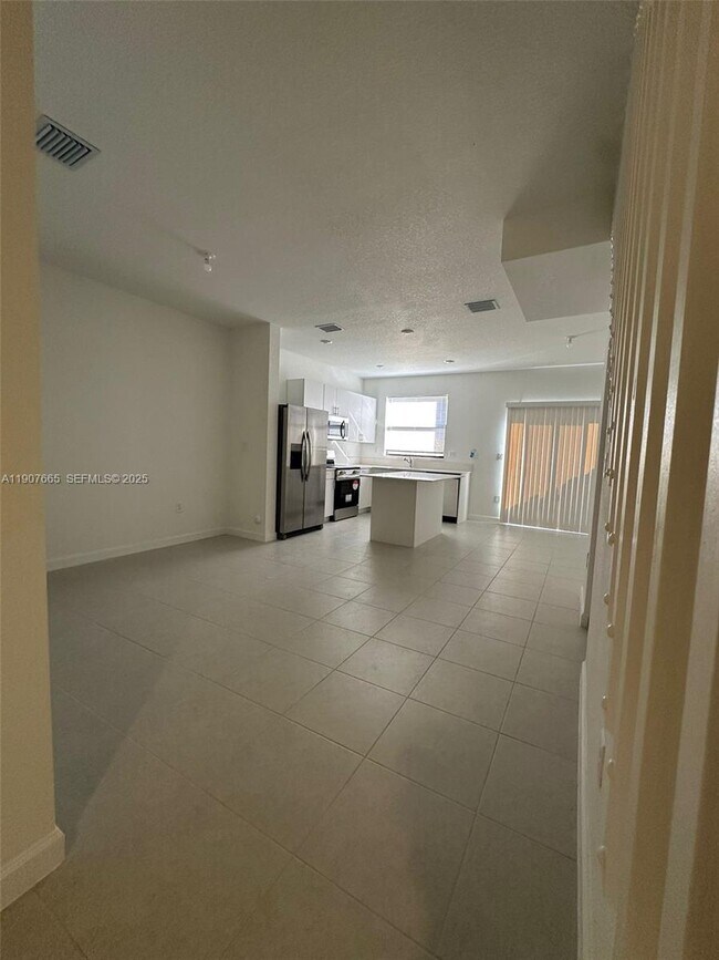 Building Photo - 12848 SW 232nd Ter