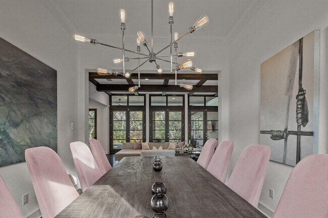 Building Photo - 4720 Rockcliff Rd