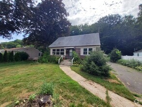 Building Photo - 707 Circular Ave