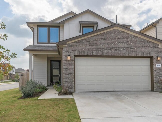 Building Photo - 9101 Garnet Dr