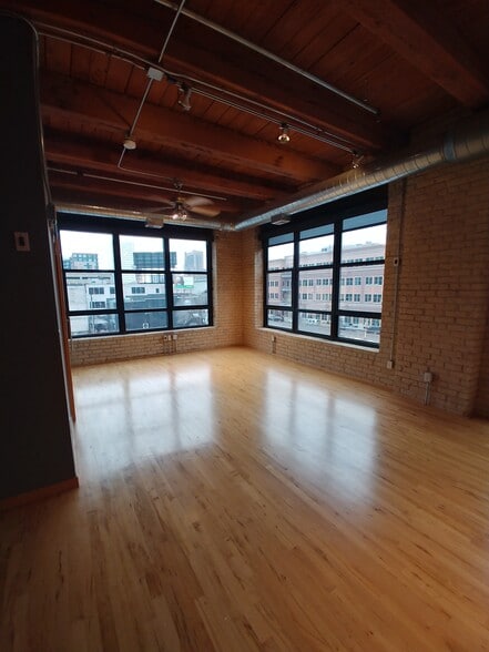 Area outside of Bedroom - 607 Washington Ave S