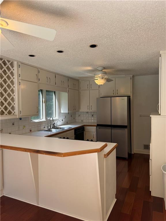 Building Photo - 3707 Loveland Terrace