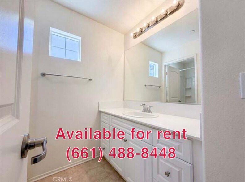 Building Photo - 15110 Paseo Verde Pl