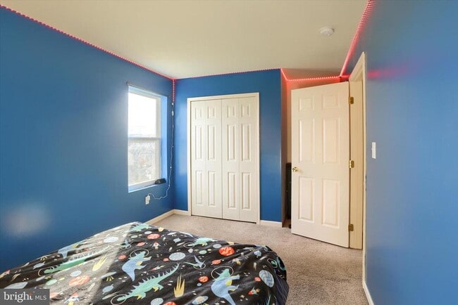 Building Photo - 158 McIntosh Ln