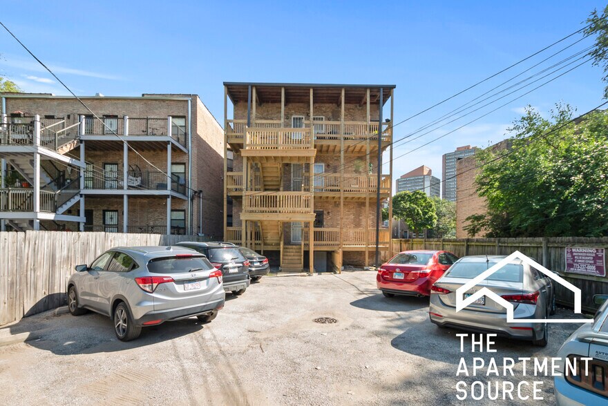 Building Photo - 4010 S Calumet Ave