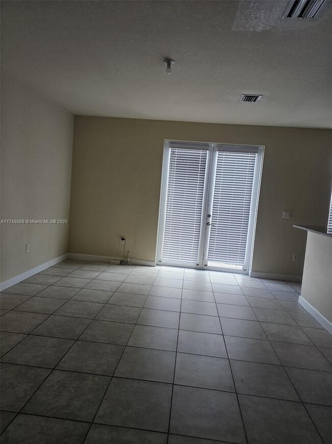 Building Photo - 16769 SW 95th St