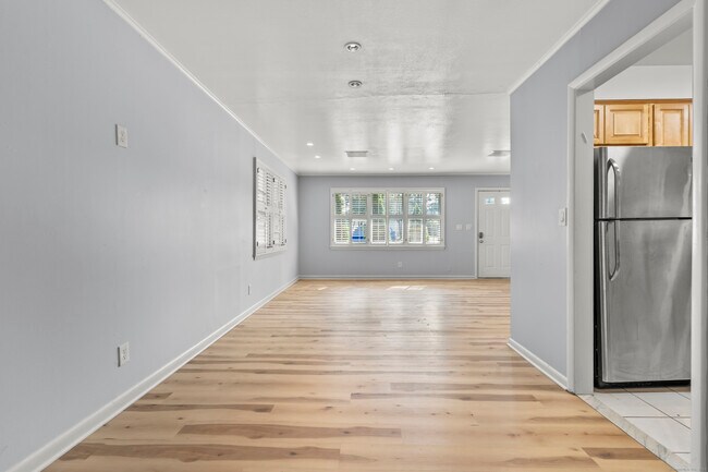 Building Photo - 37 Tarinelli Cir