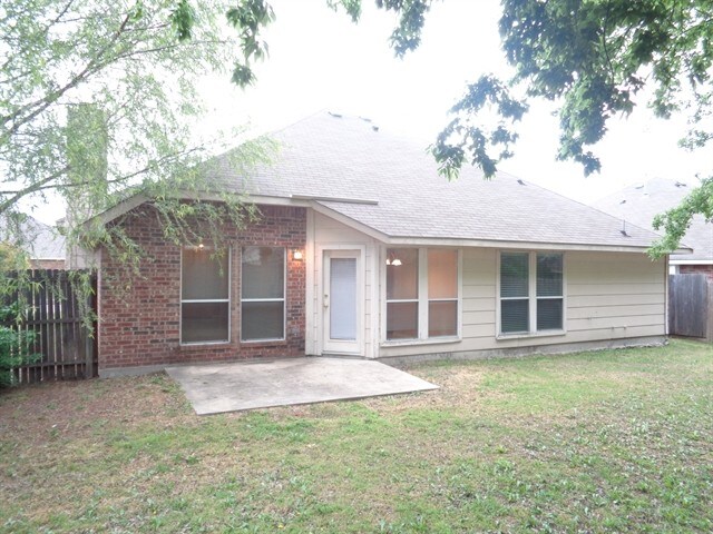 Building Photo - 219 Dartmouth Dr