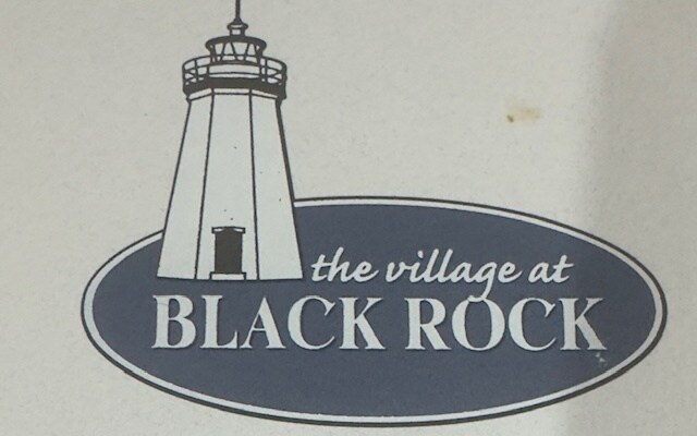 Primary Photo - 3250 Fairfield Ave