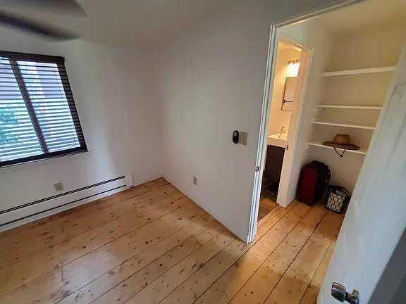 Building Photo - 403 23rd St