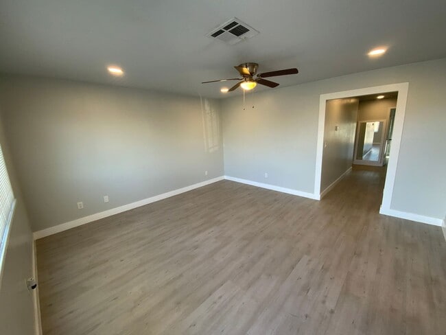 Primary Photo - Fourplex. Unit for Rent