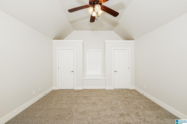 Building Photo - 4601 Nicholas Dr