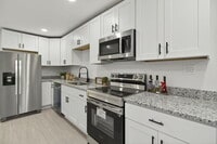 Building Photo - 13648 Track Ln