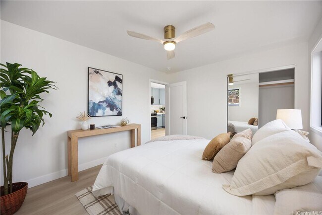 Building Photo - Bright & Renovated 2BD/1BA in Wilhelmina Rise – Move-In Ready!