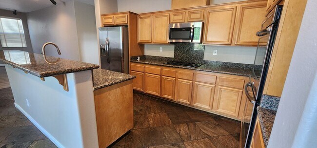 Building Photo - Lone Mountain Heights Luxury Living! 1st-m...