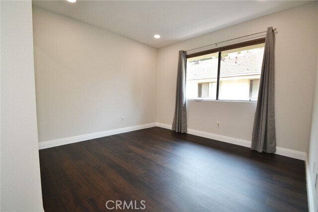 Building Photo - 2595 Plaza del Amo