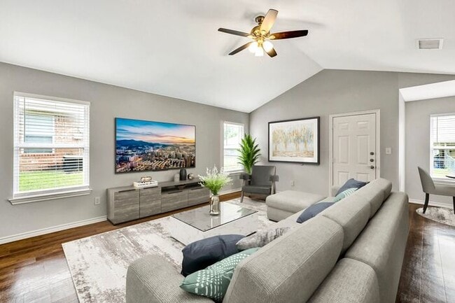 Building Photo - Coming Soon- 3 Bedroom 2 Bath Duplex at Mansion Creek in Tyler! Chapel Hill ISD!