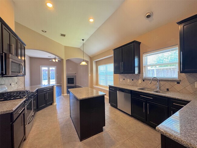 Building Photo - 24039 Augusta Falls Ln