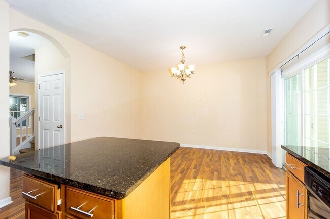 Building Photo - Liberty Square Townhouse with Upgrades!