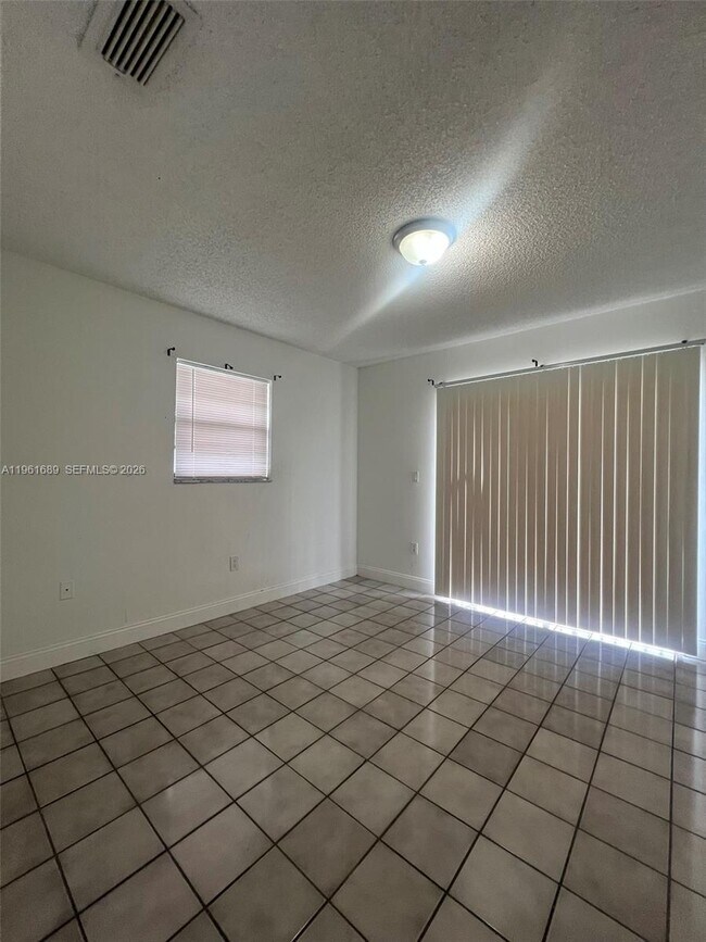 Building Photo - 5935 W 26th Ave