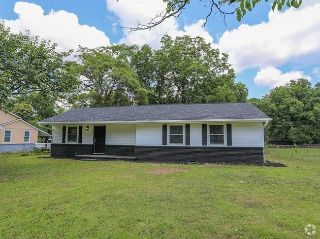 Building Photo - 219 Anderson Dr