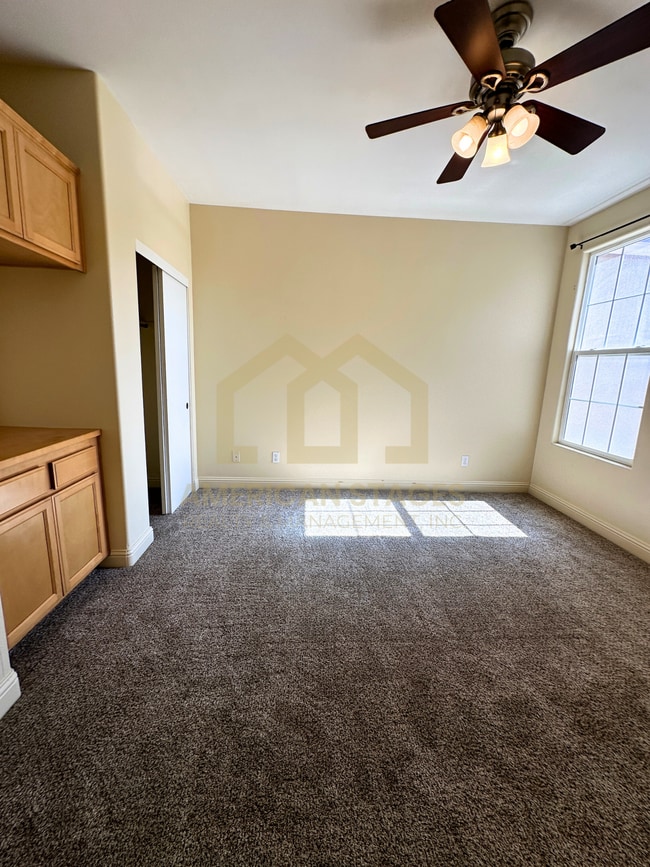 Building Photo - 310 E McCoy Ln