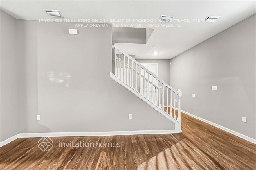 Building Photo - 210 Sawmill Landing Dr