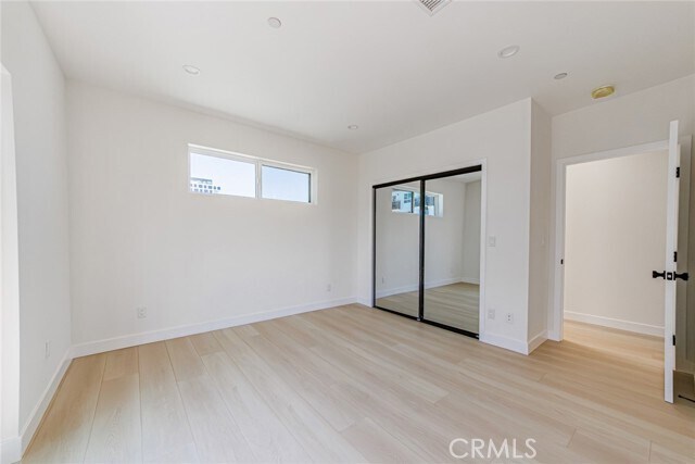 Building Photo - 1332 Tamarind Ave