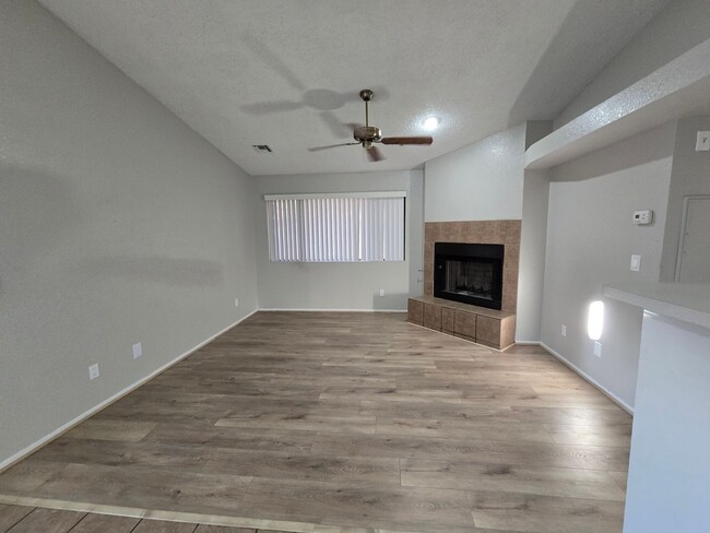 Building Photo - **Spacious 3-Bedroom Condo for Lease – Pri...