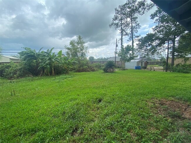 Building Photo - 518 Big Deer Dr