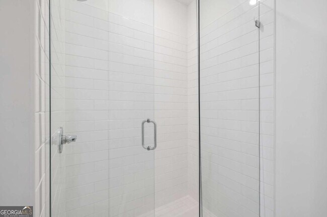 Building Photo - 432 Burton Dr