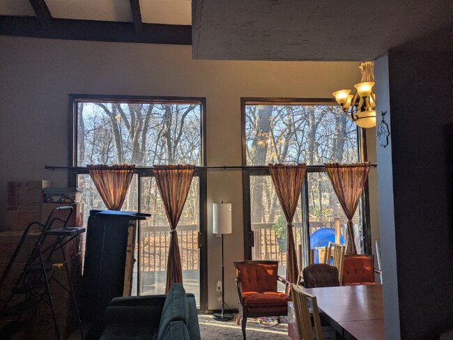 Building Photo - 15845 27th Ave N