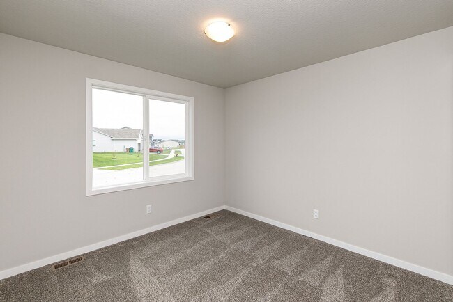 Building Photo - Beautiful Ranch Home for Rent in Bondurant...