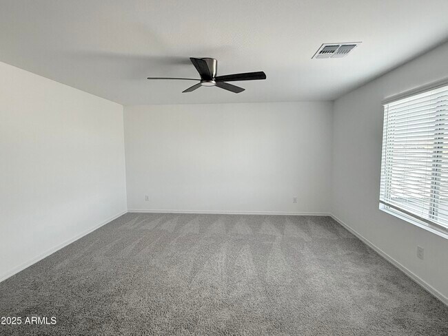 Building Photo - 25321 N 75th Ln