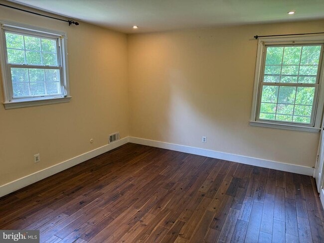 Building Photo - 13232 Glenhill Rd