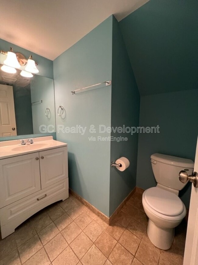 Building Photo - 12 Wild Rose Ct