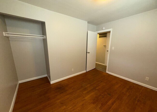 Building Photo - Cozy 3-Bedroom Home with Dream Workshop & ...