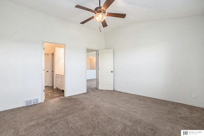 Building Photo - 19615 Marinda St