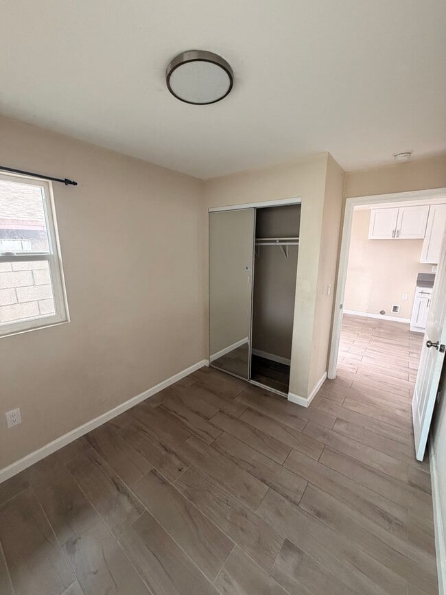 Building Photo - 8570 Via Norte Dr