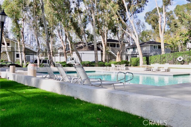 Building Photo - 2470 Coventry Cir