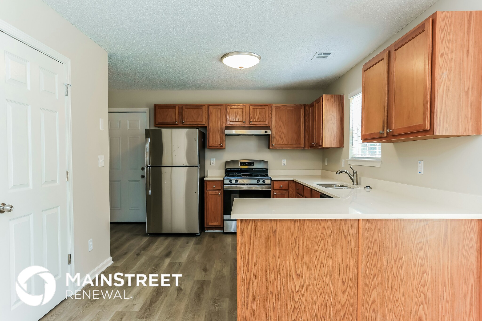 Building Photo - 5553 Wind River Ln