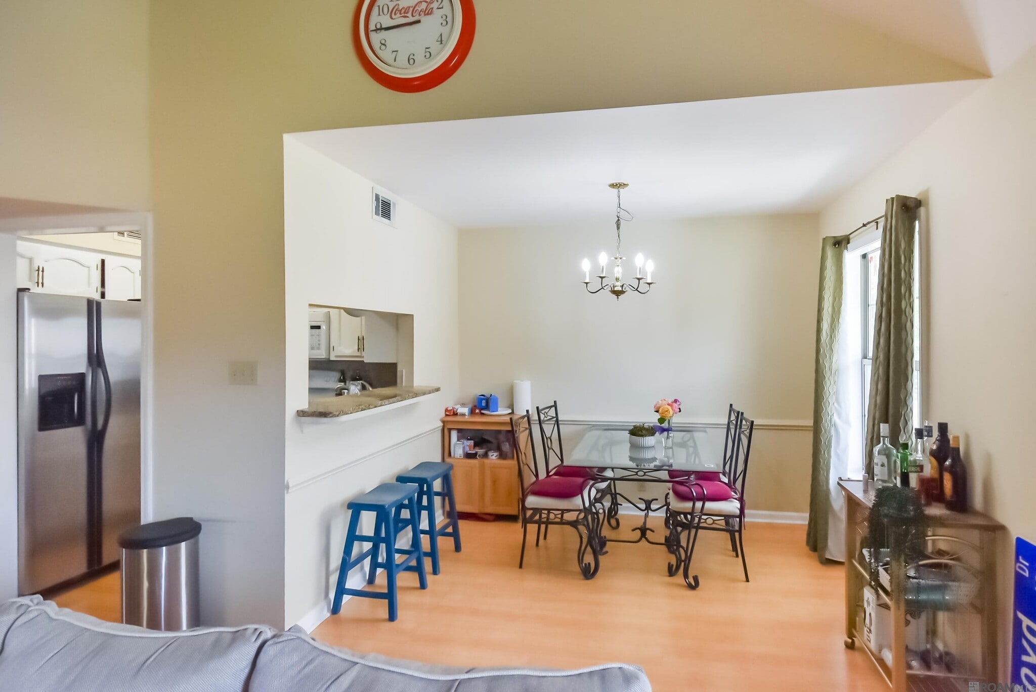 Building Photo - 141 E Boyd Dr