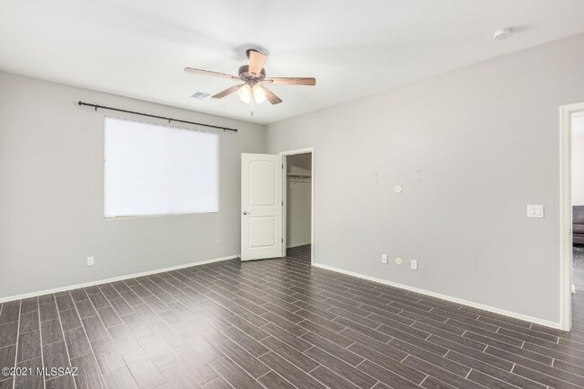 Building Photo - 11522 W Oilseed Dr