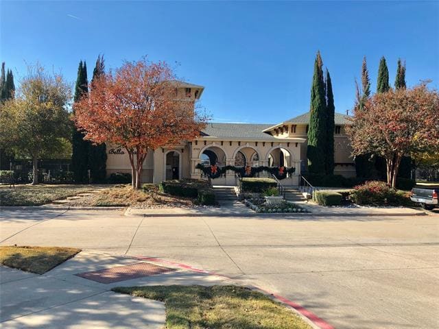 Building Photo - 6895 Pistoia Dr