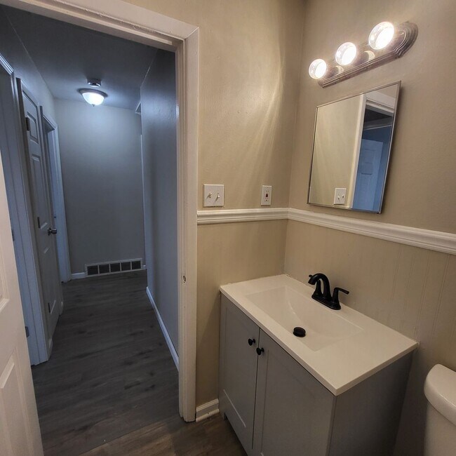 Building Photo - Welcome to Walker - $250 Off First Month's Rent